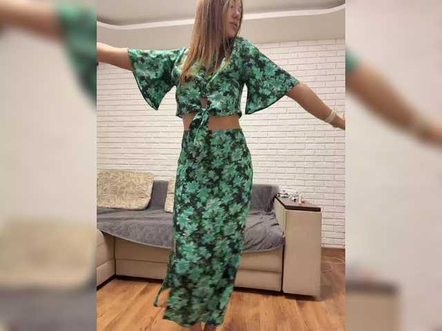 Pepetka22 live cam on BongaCams