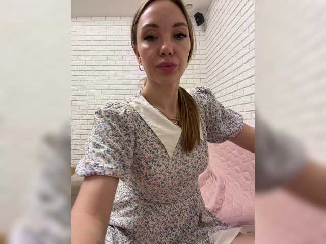 Pepetka22 live cam on BongaCams