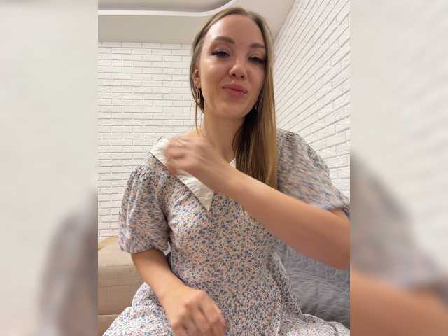 Pepetka22 live cam on BongaCams