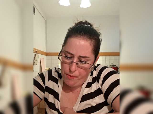 loriktwinss live webcam show