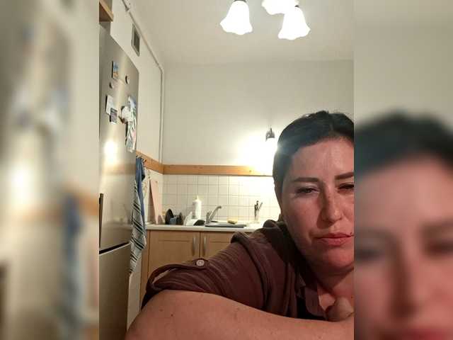 loriktwinss live cam on BongaCams