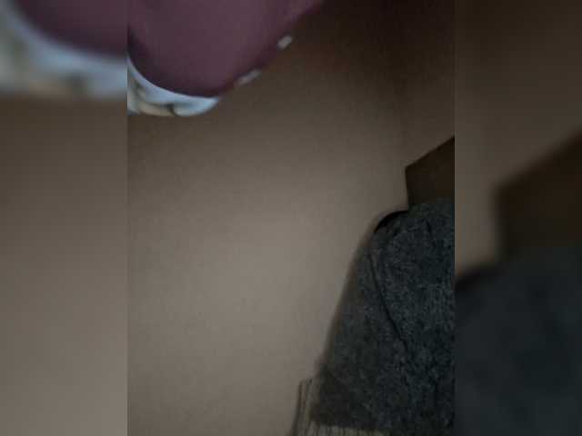 loriktwinss live cam on BongaCams