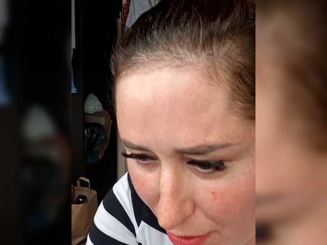 loriktwinss live webcam show