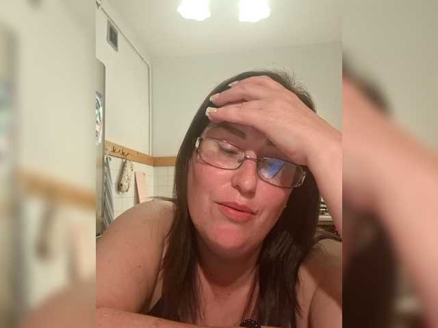 loriktwinss live cam on BongaCams