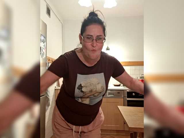 loriktwinss live webcam show