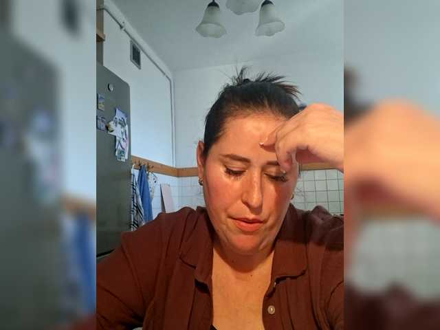 loriktwinss live cam on BongaCams