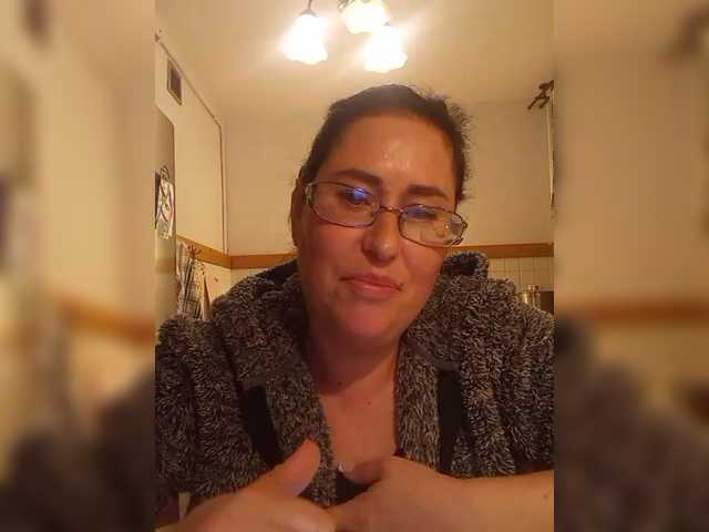 loriktwinss's BongaCams show and profile