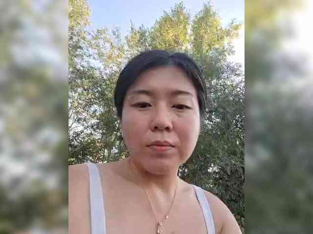 dasha922 Live Webcam on BongaCams