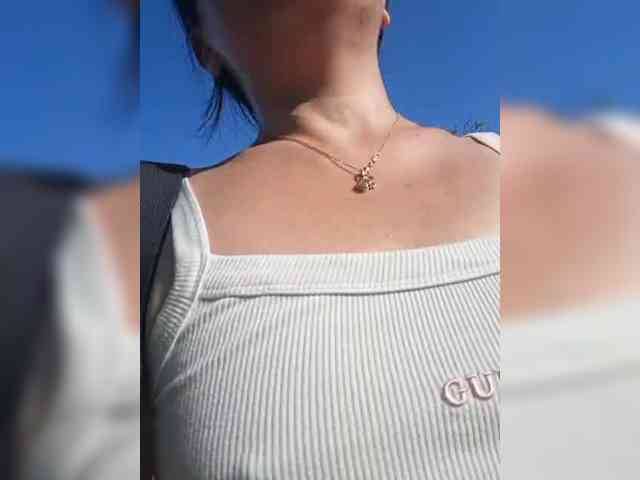 dasha922 Live Webcam on BongaCams