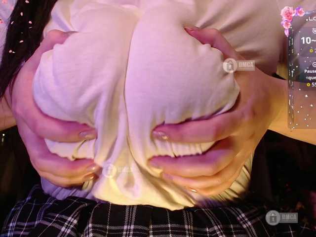 rizzik live cam on BongaCams