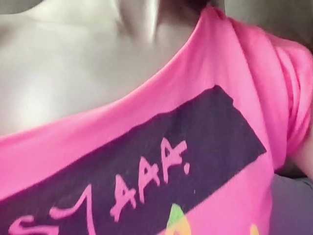 lilisexy14 live webcam show