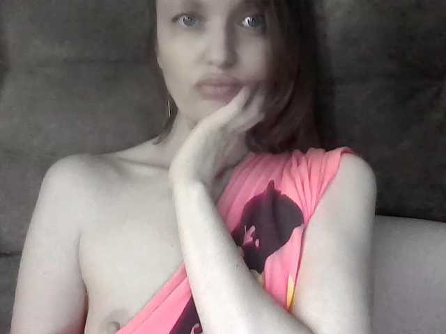 lilisexy14 live cam on BongaCams