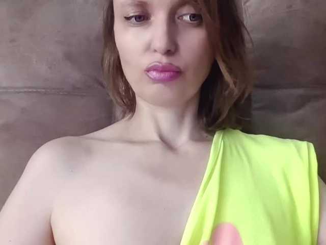 lilisexy14 live cam on BongaCams