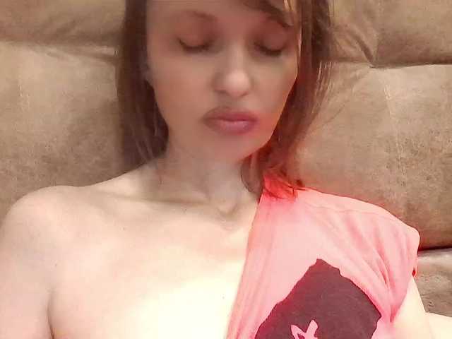 lilisexy14 live cam on BongaCams