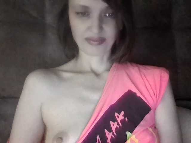 lilisexy14 live cam
