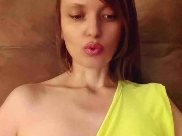 lilisexy14 live cam on BongaCams