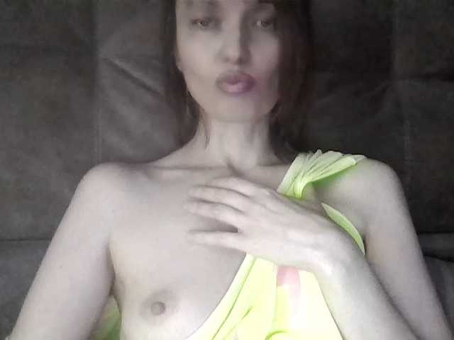 lilisexy14 live cam on BongaCams