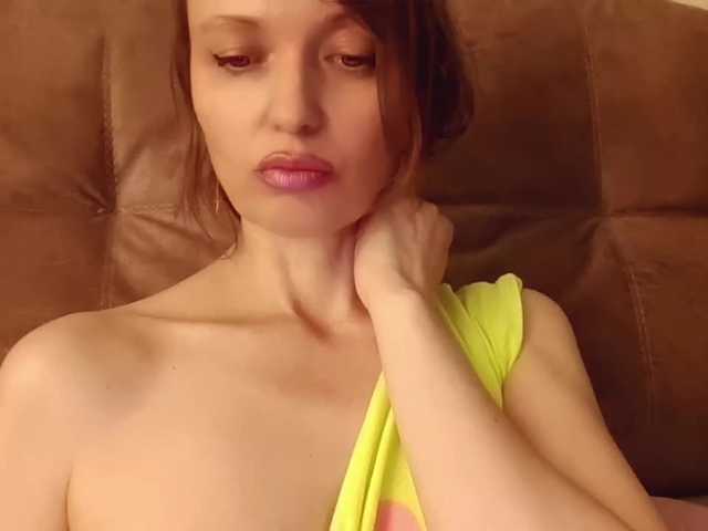 lilisexy14 live cam on BongaCams