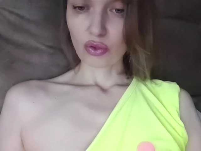 lilisexy14 live cam on BongaCams