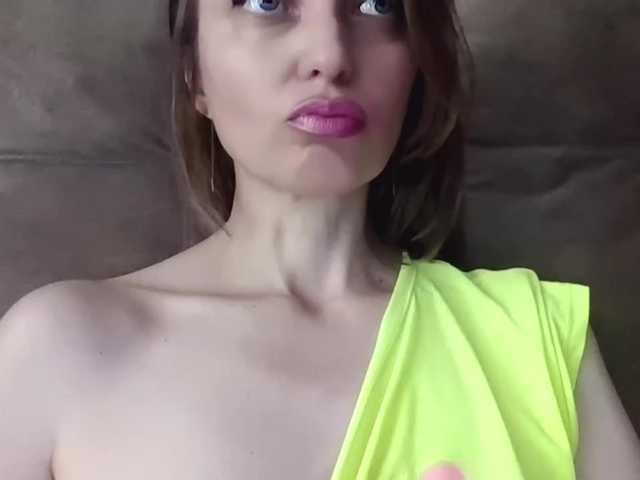 lilisexy14 live cam on BongaCams