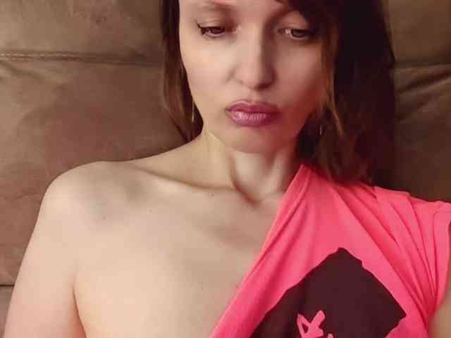 lilisexy14 webcam