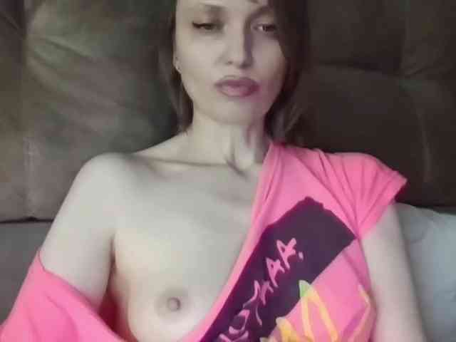 lilisexy14 webcam