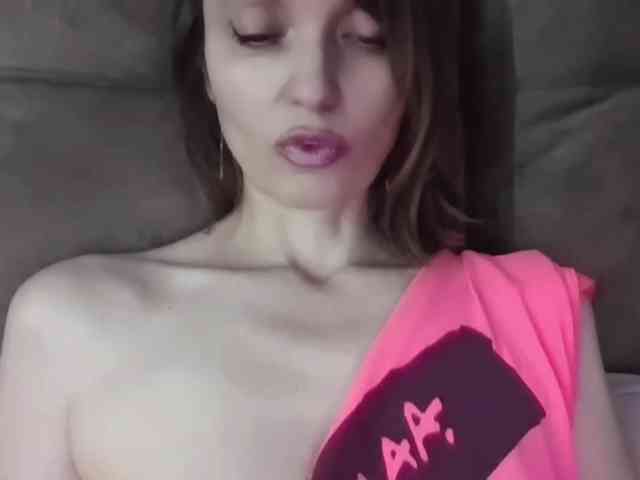 lilisexy14 webcam