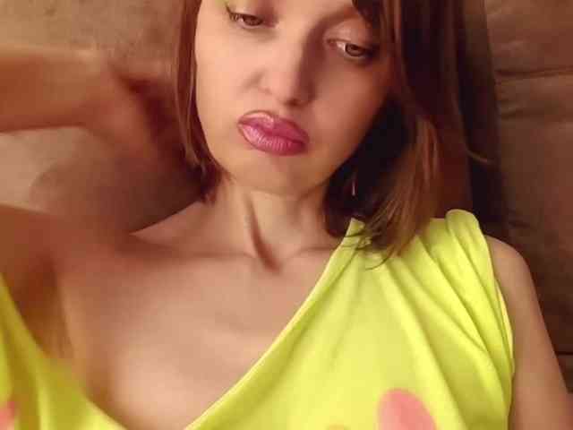 lilisexy14 webcam