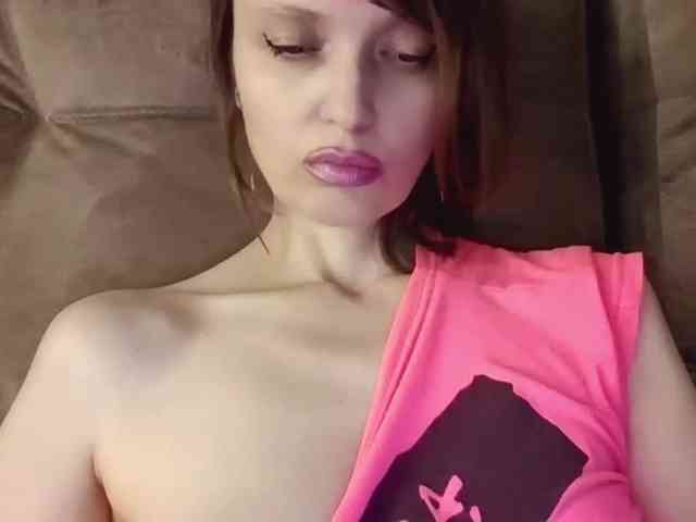 lilisexy14 webcam