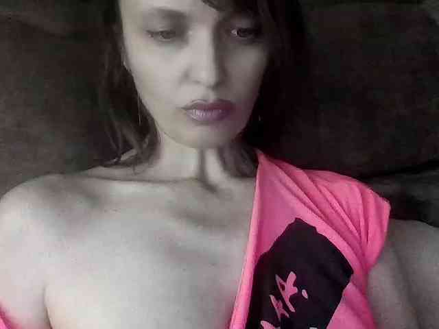 lilisexy14 webcam