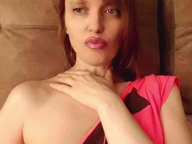 lilisexy14 webcam