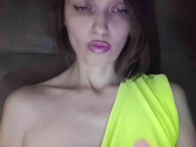 lilisexy14 webcam