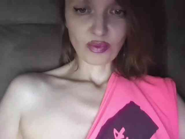 lilisexy14 webcam
