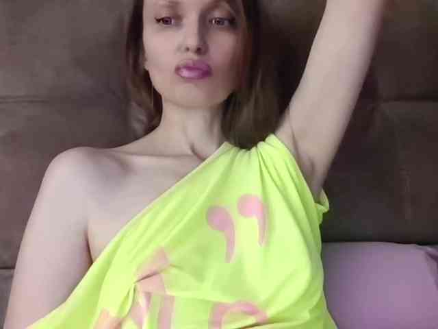 lilisexy14 webcam