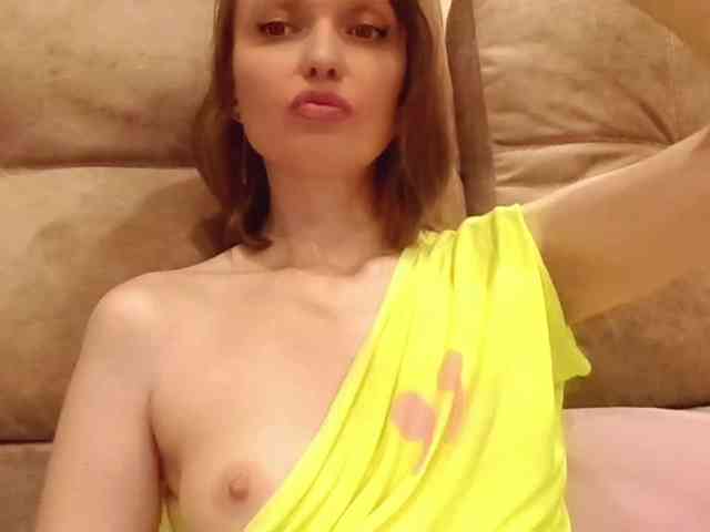 lilisexy14 webcam
