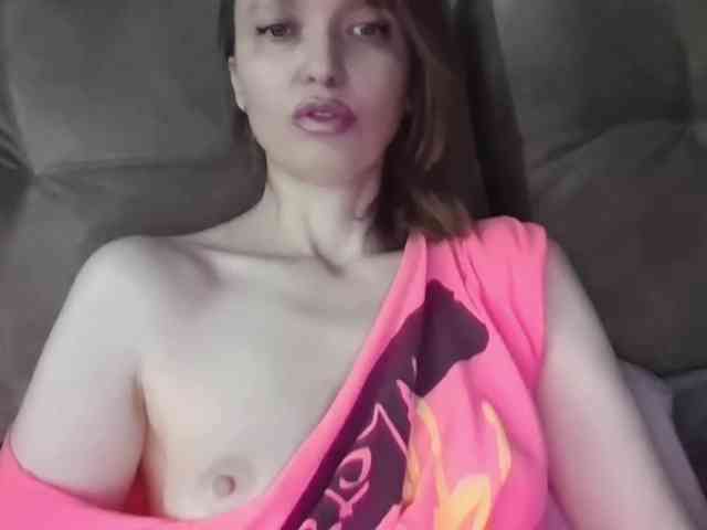 lilisexy14 webcam