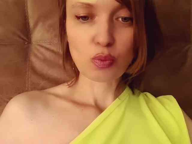 lilisexy14 webcam