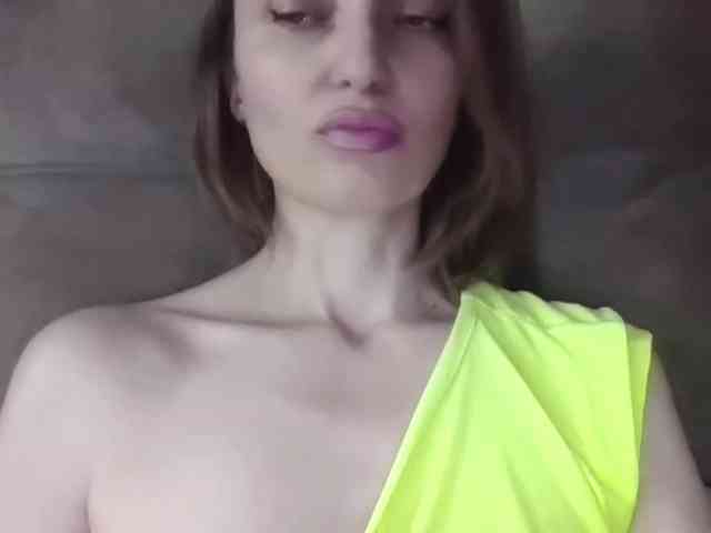lilisexy14 webcam