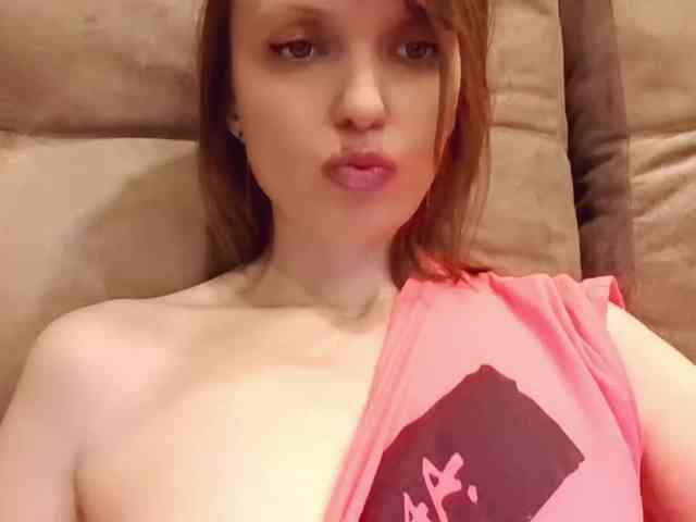 lilisexy14 webcam