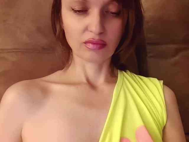lilisexy14 webcam