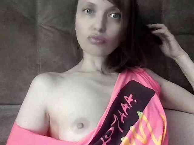 lilisexy14 webcam