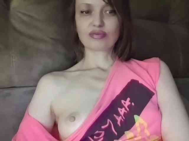lilisexy14 webcam