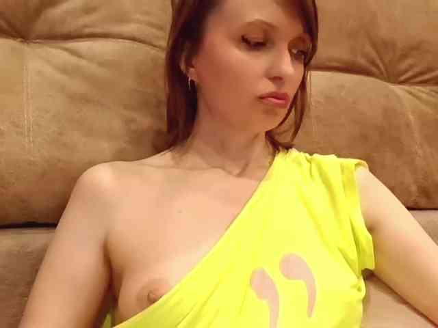 lilisexy14 webcam