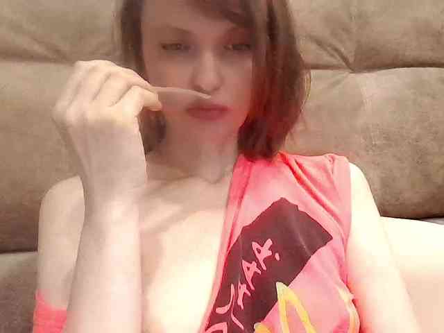 lilisexy14 webcam