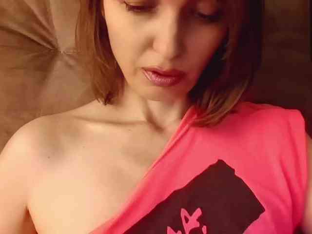 lilisexy14 webcam