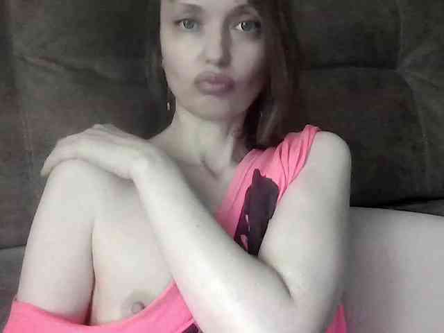 lilisexy14 webcam