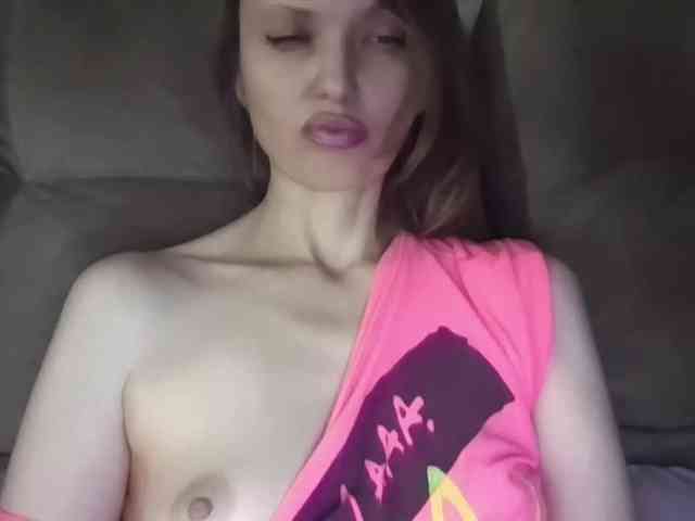 lilisexy14 webcam