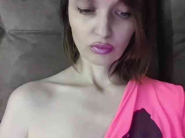 lilisexy14 webcam