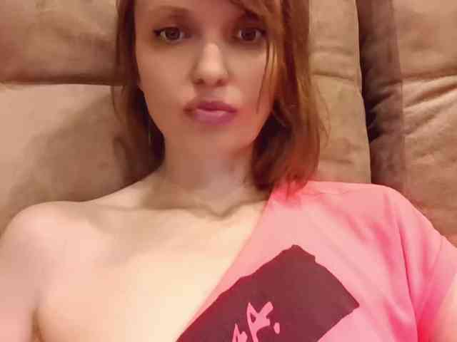 lilisexy14 webcam
