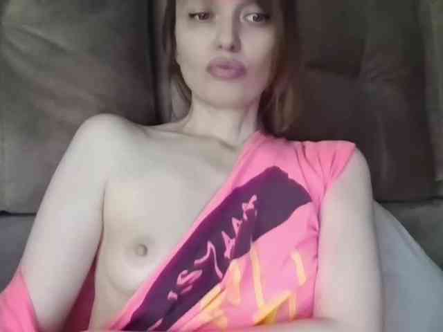 lilisexy14 webcam